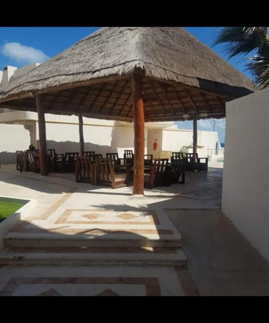 Ocean Front Beautiful Villa Cancún