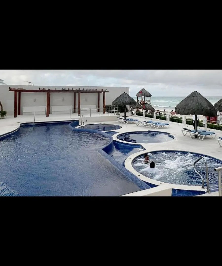 Appartement Ocean Front Beautiful Villa Cancún
