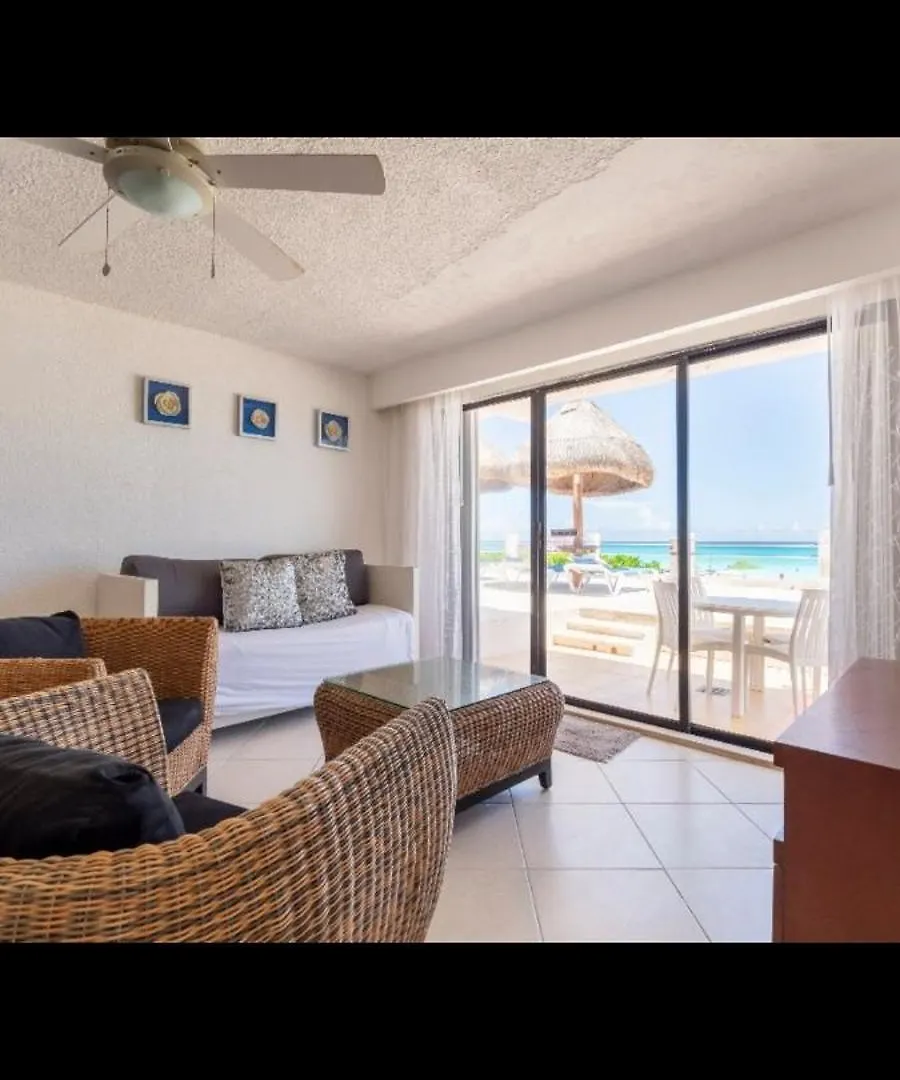 Ocean Front Beautiful Villa Cancún Lägenhet